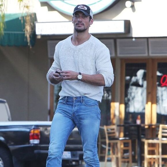 Levi's 501 Button Fly Jeans 101 - Picture 2 of 3